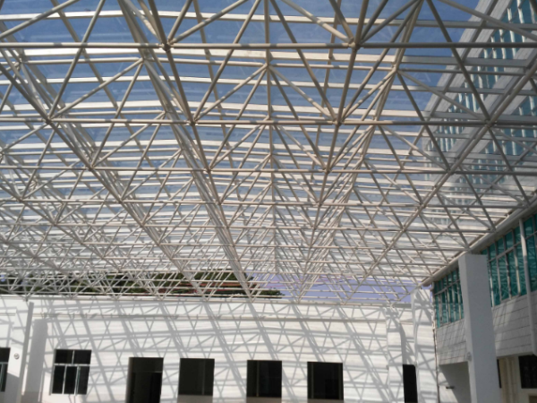 东乡县管桁架加工中需要注意哪些问题?